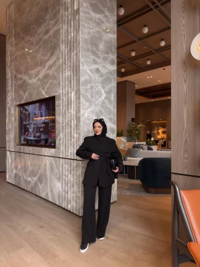 SİYAH  PARLA CEKET  0221