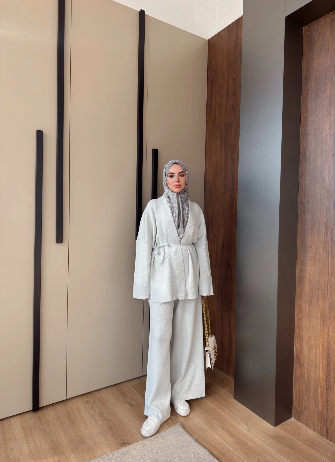 GRİ SİMLİ  TAKIM 2506