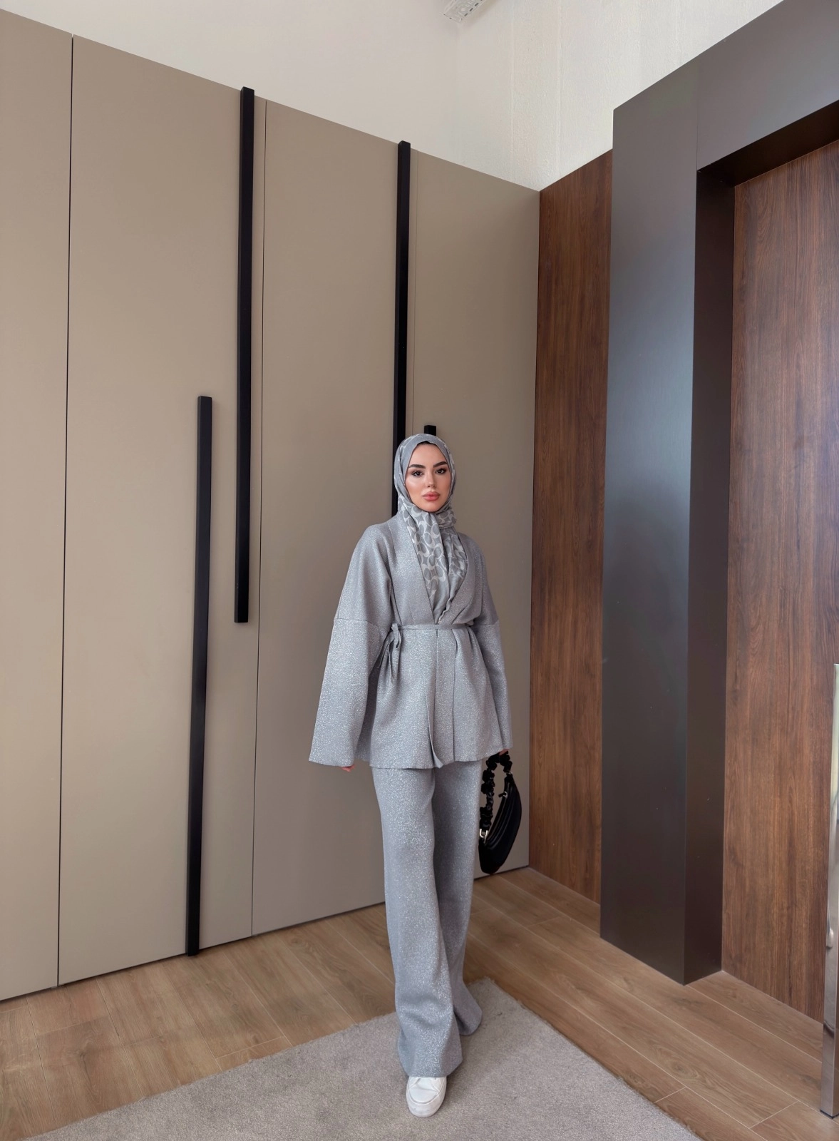 ANTRASİT SİMLİ  TAKIM 2506