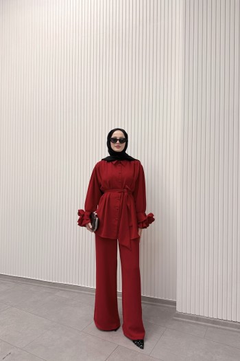 Kırmızı Kol Çiçek Aksesuarlı Takım