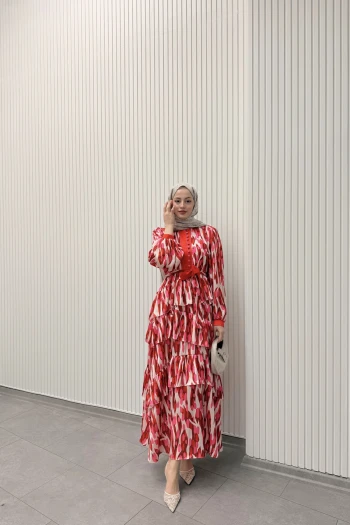 Pembe Lina Desenli Büzgülü Elbise