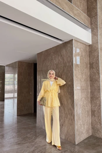 Sarı Lena Taşlı Takım