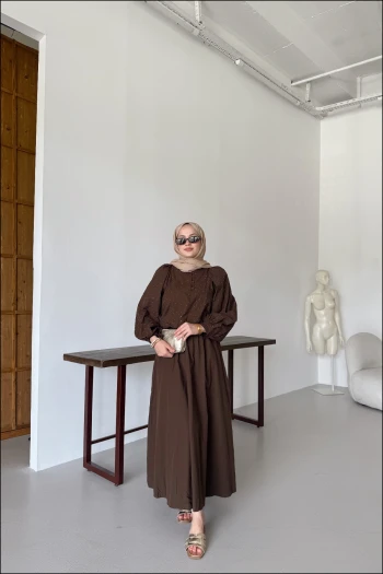 Kahve Zen Taşlı Elbise