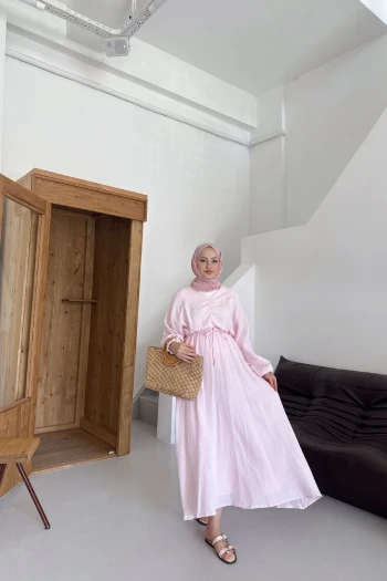 Pembe Olivia Elbise