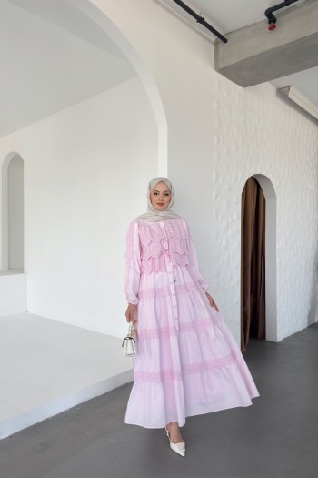 Pembe Güpürlü Dantelli Elbise