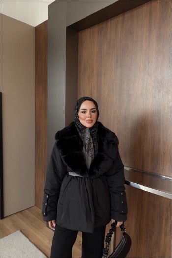 Siyah Mado Kürk Detay Mont