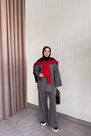 Antrasit Yoko V yaka Triko Takım