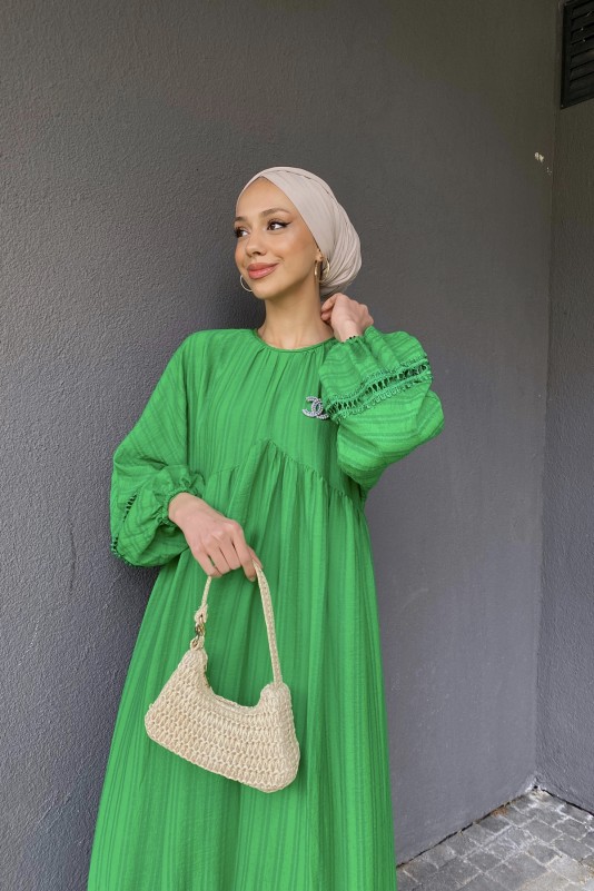 Benetton Yeşili Yarasa Kollu Elbise
