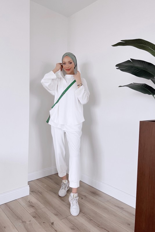 Ekru Kapüşonlu Spor Takım