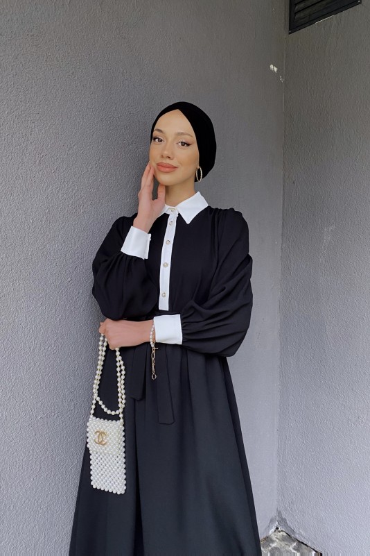 Siyah Garnili Elbise