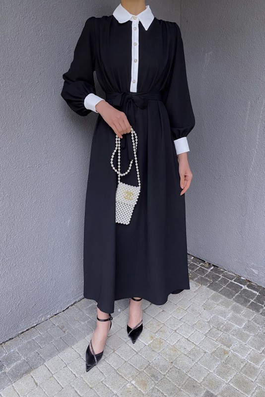 Siyah Garnili Elbise