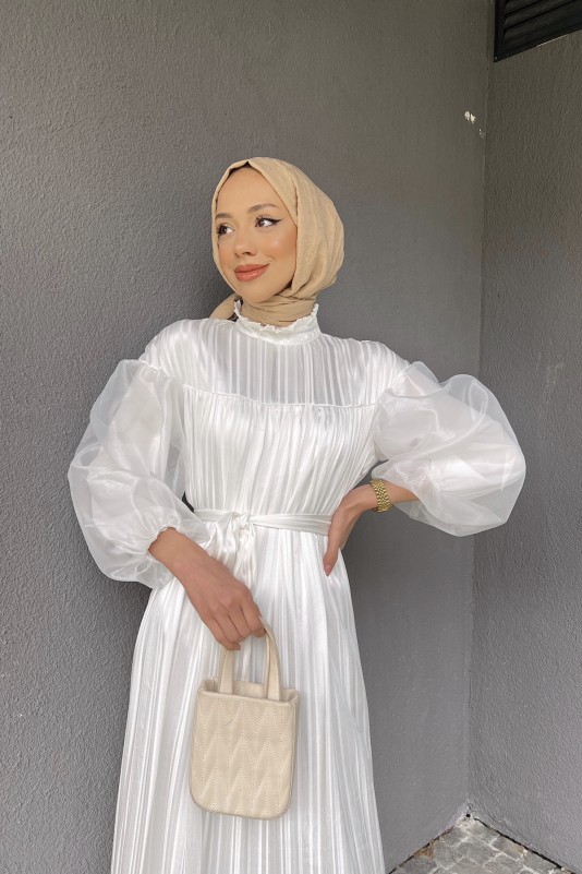 Beyaz Lina Elbise