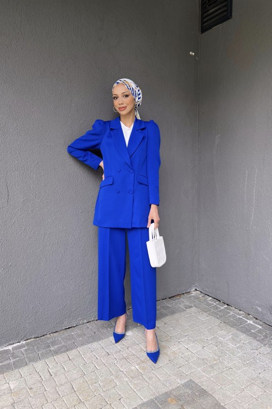 Saks Cep Detaylı Blazer Ceketli Takım