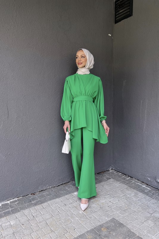 Benetton Yeşili Beli Sıkmalı Pantolonlu Takım