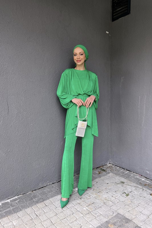 Benetton Yeşili Pile Detaylı Takım