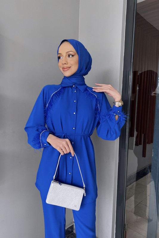 Saks Gisha Taş ve Tüy Detaylı Krep Takım
