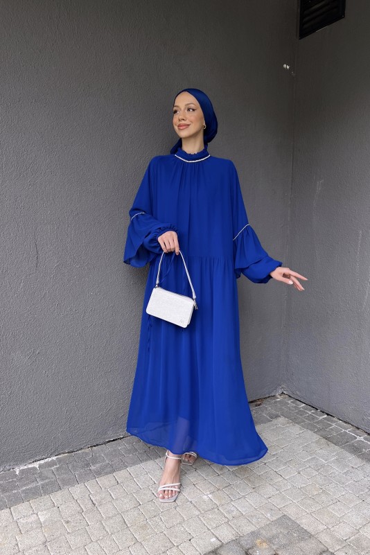 Saks Mavisi Helen Taş Detaylı Şifon Elbise