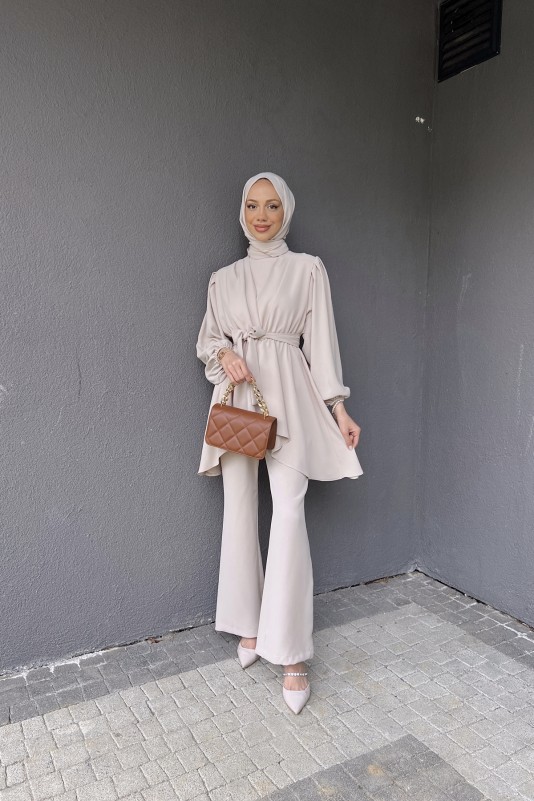 Taş Beli Sıkmalı Pantolonlu Takım