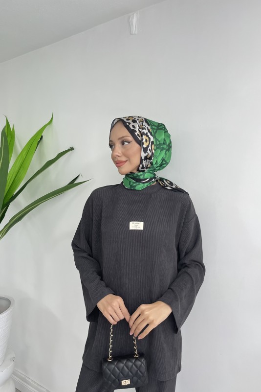 Antrasit Yırtmaçlı Spor Takım