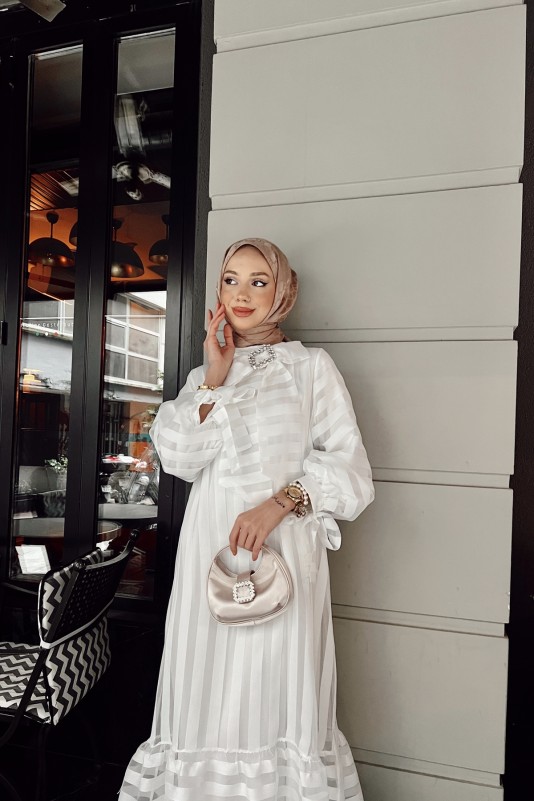 Beyaz Bianca Şifon Elbise