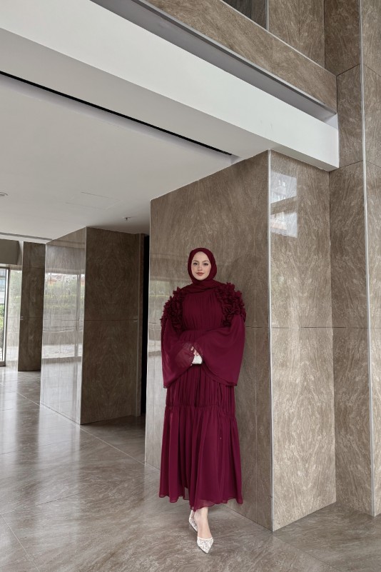 Bordo Biance Omuz Fırfırlı Şifon Elbise