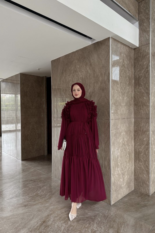 Bordo Biance Omuz Fırfırlı Şifon Elbise