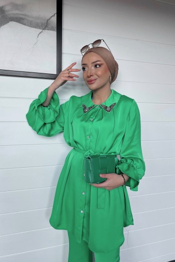 Benetton Yeşili Kolu Büzgülü Taşlı Saten Takım