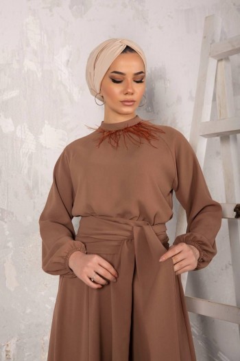 Bej Tüy Detaylı Krep Takım