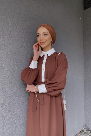 Kahve Garnili Elbise