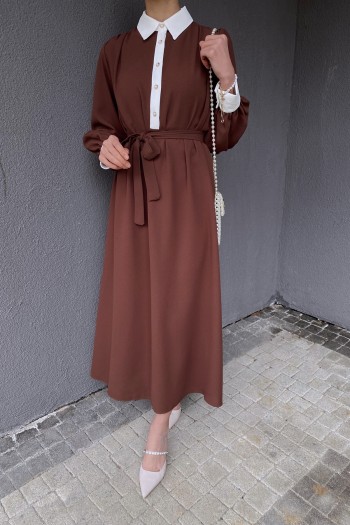 Kahve Garnili Elbise