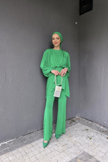 Benetton Yeşili Pile Detaylı Takım