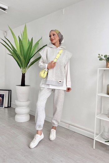 Gri Şardonlu Üçlü Spor Takım