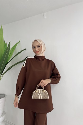 Kahve Omzu Düğmeli Scuba Takım