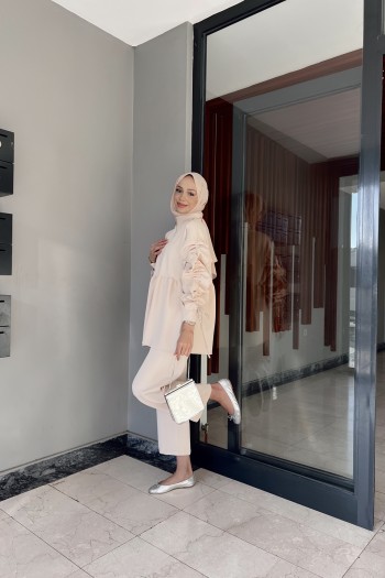 Bej Vanessa İkili Takım