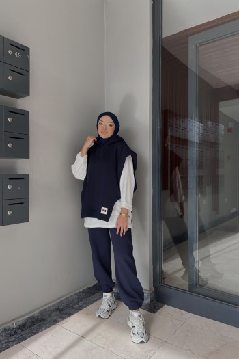 Lacivert Şardonlu Üçlü Spor Takım
